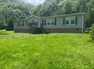1451 Robins Fork Rd, Renick, WV 24966