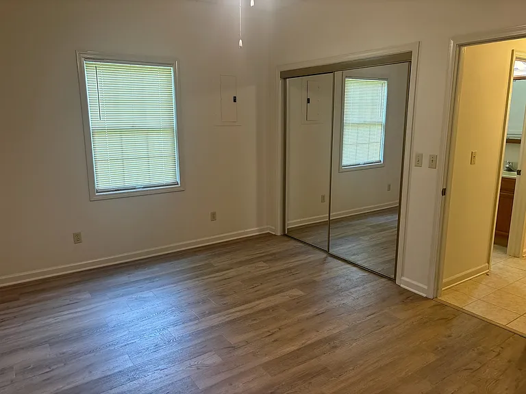 210 Theobald Ln #5 — Photo 5