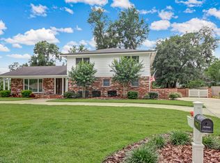 9460 Woodhaven Rd, Jacksonville, FL 32257