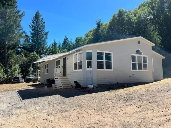 16380 Blue Jay Ln, Willits, CA 95490