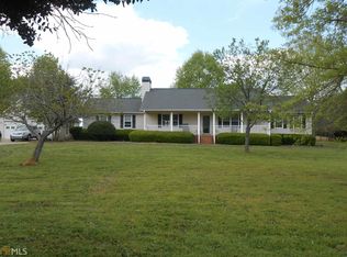 561 Dukes Rd, Mansfield, GA 30055