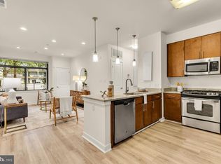 8005 13th St APT 104, Silver Spring, MD 20910