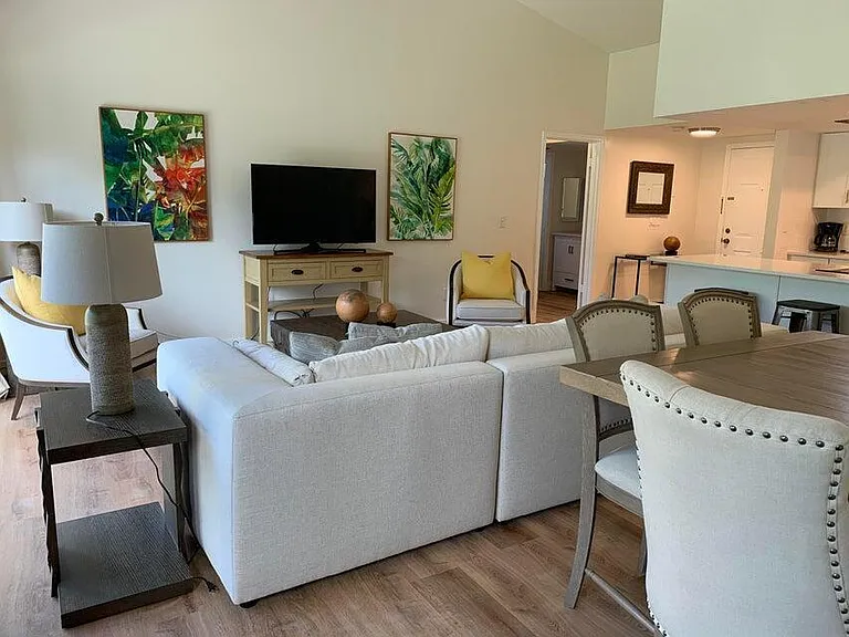 11863 Wimbledon Cir #509 — Photo 10