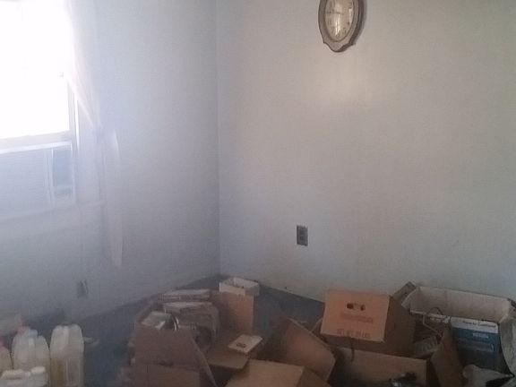 2nd image of 401 S Highland St
