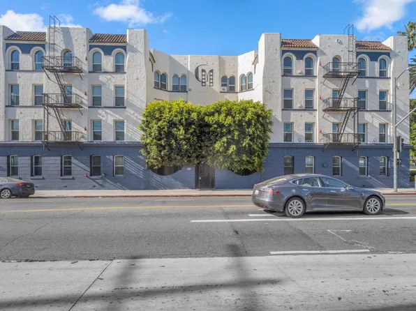 5870 Franklin ave, 5870 Franklin Ave APT 305, Los Angeles, CA 90028