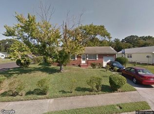 126 Arrollton Dr, Hampton, VA 23666