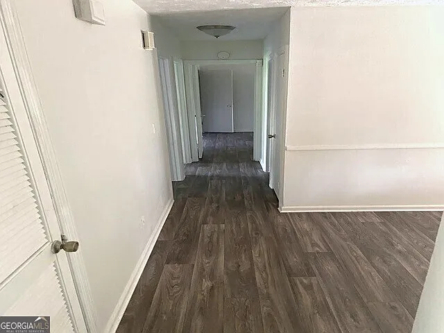 222 Peartree Ln — Photo 8