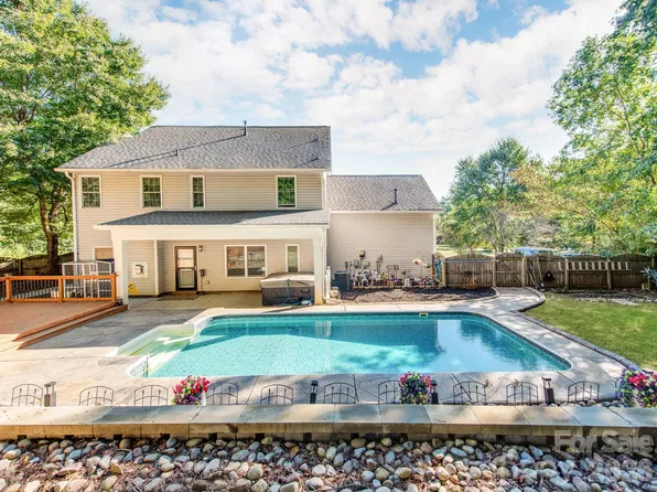 7313 Hannah Alexander Ln, Mint Hill, NC 28227