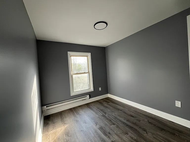 683 State St #1 — Photo 10