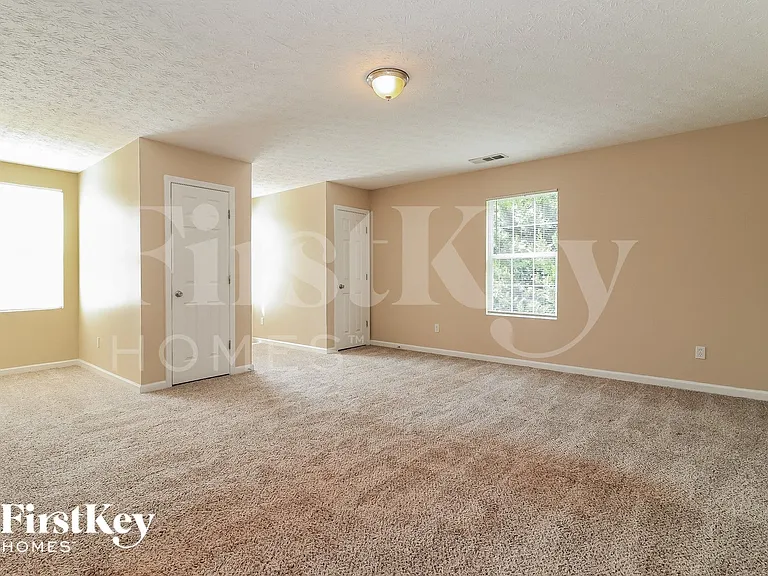 124 Swafford Dr — Photo 9