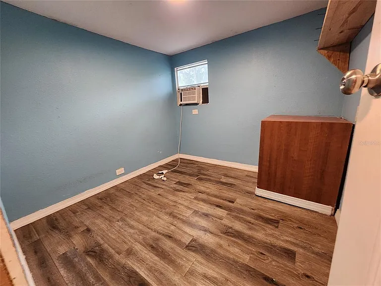 24815 Audrey Rd — Photo 13