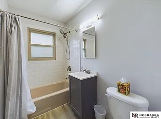 14141 N St, Omaha, NE 68137