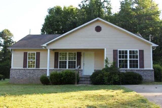1st image of 74 Altamont Dr