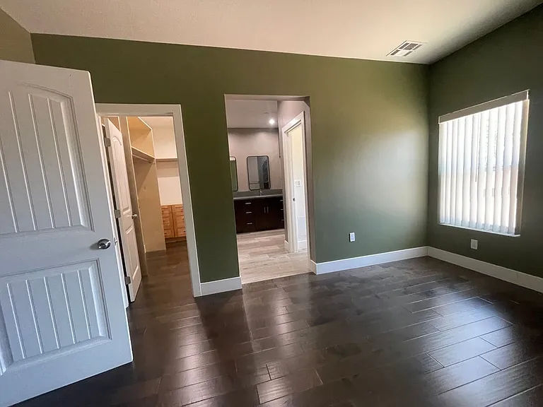 17515 Live Oak St #1 — Photo 16