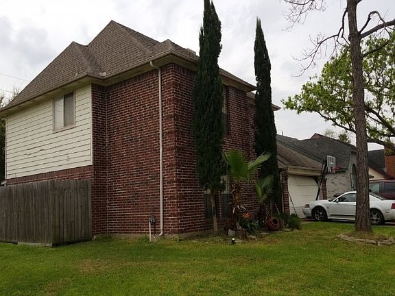 3rd image of 2938 Norwich St