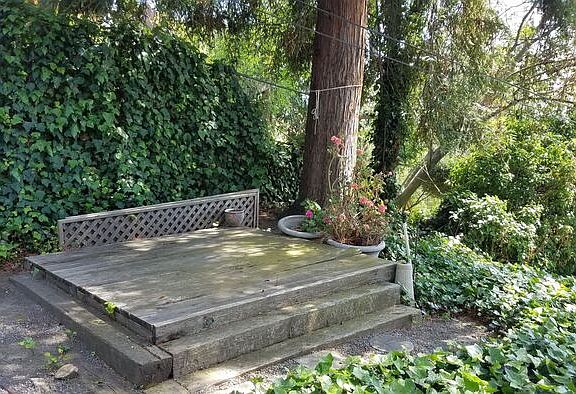 4th image of 15888 Alta Vista Way