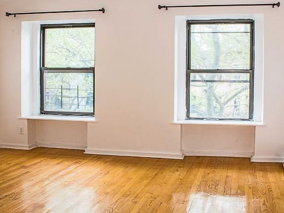 3rd image of 280 Stuyvesant Ave #3