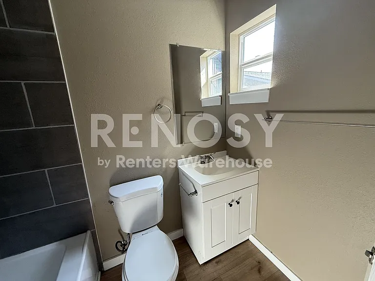 616 S G St #4 — Photo 9