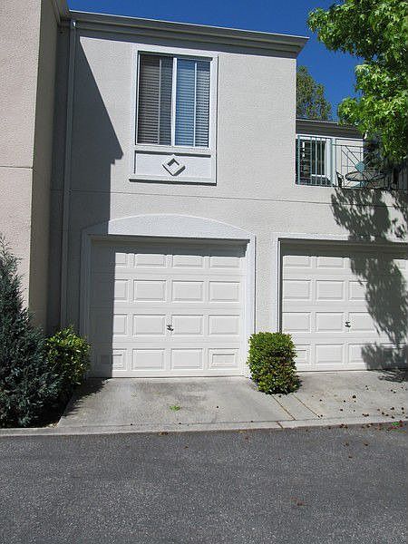 1st image of 826 Jazz Ct
