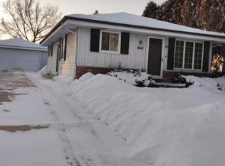 8401 N 106th St, Milwaukee, WI 53224