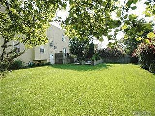 2nd image of 57 Dutchess Blvd