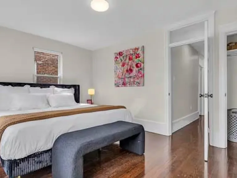 30 N Montgomery Ave — Photo 29
