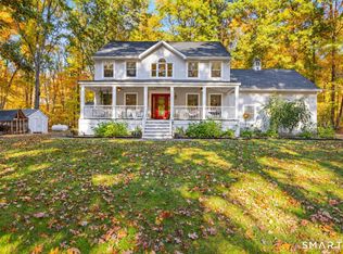 52 Smoke Rise Circle, Prospect, CT 06712