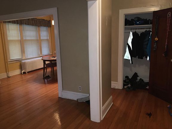 5th image of 18 Terrace Ave #1