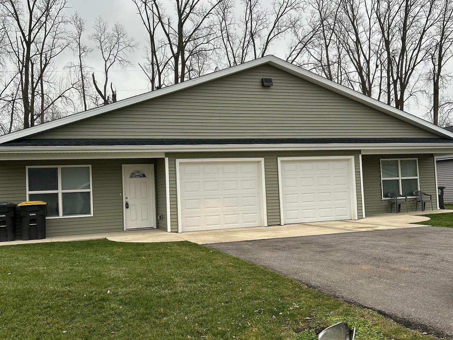 4807 Tyrone Rd — Photo 1
