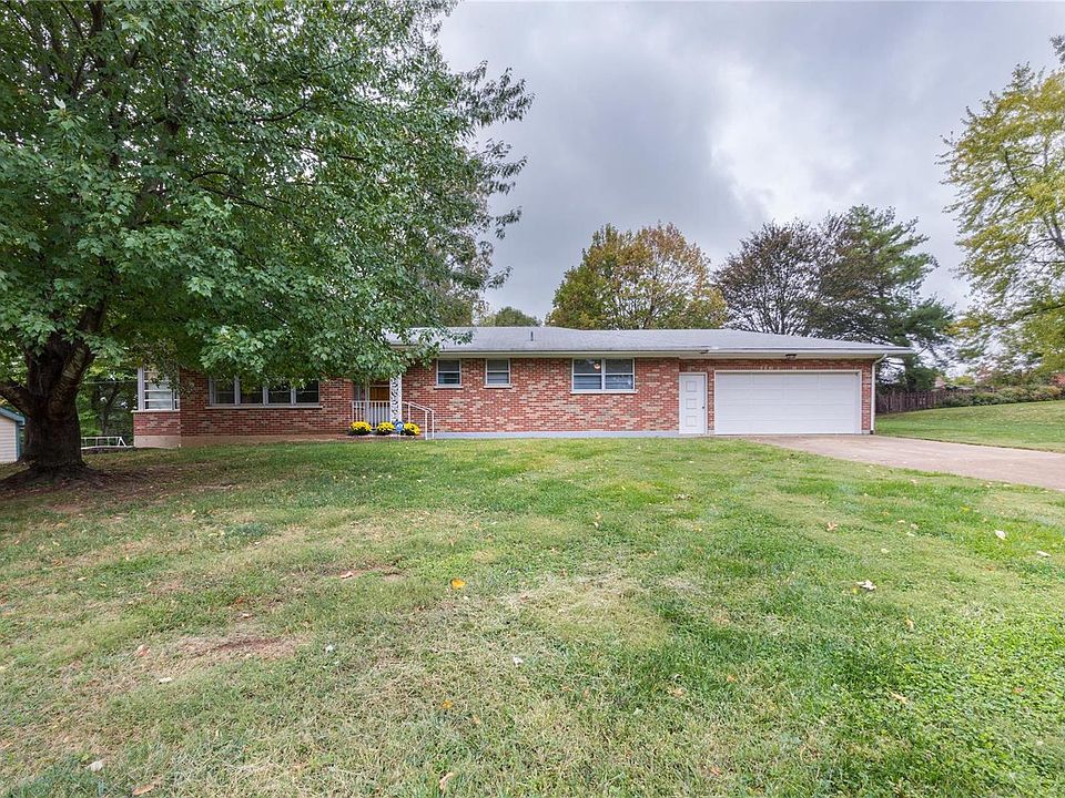 1st image of 2461 Driftwood Ln