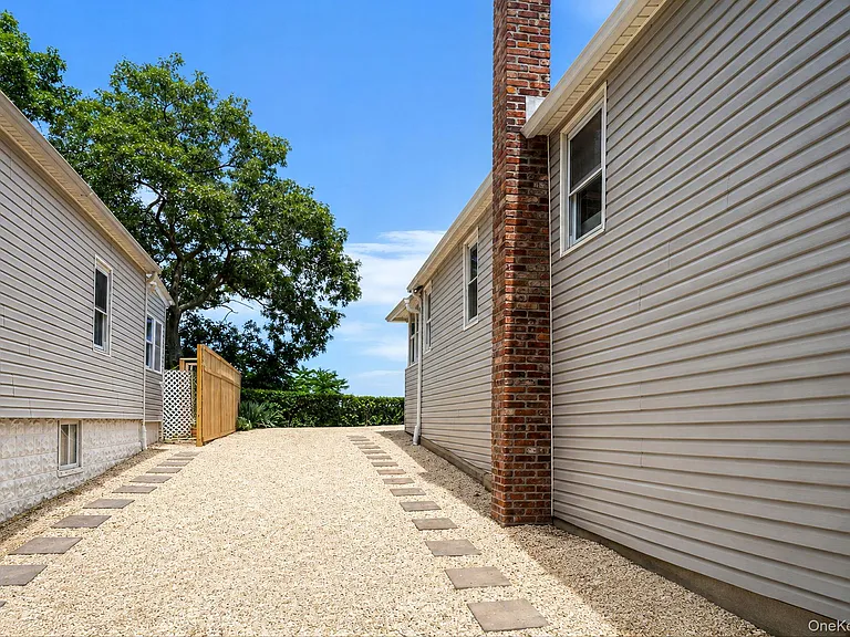 27 Walnut Ave #2 — Photo 18