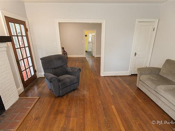 4th image of 1227 Stanhope Ave