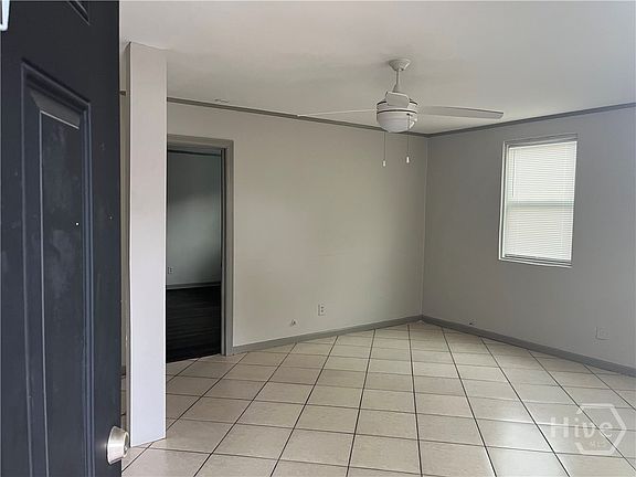 2nd image of 1204 W Victory Dr Unit A