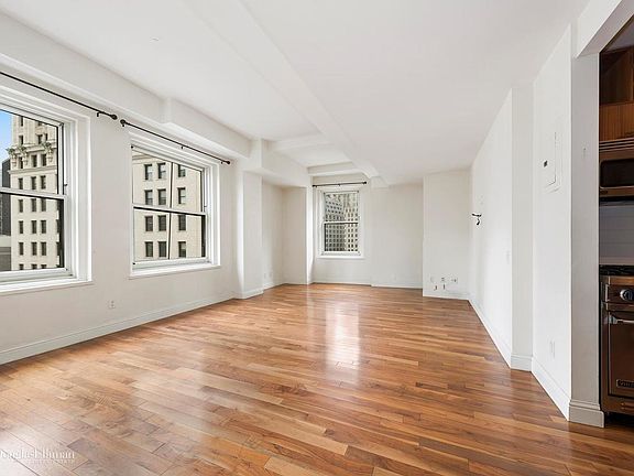 2nd image of 88 Greenwich St APT 1807