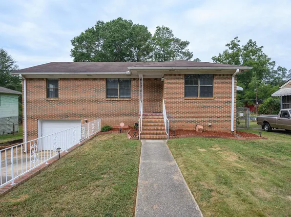 216 Holly St, Bessemer, AL 35023
