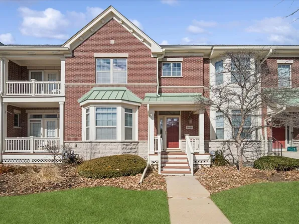 2464 Violet St, Glenview, IL 60026