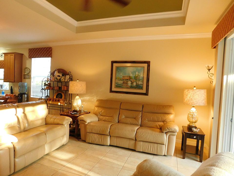 1st image of 2347 Caraway Dr