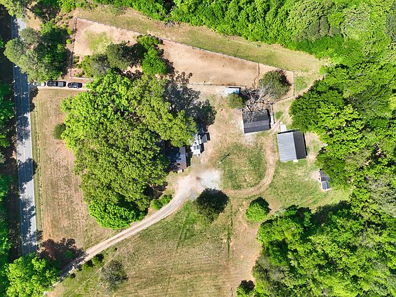 2nd image of 2822 Little River Church Rd