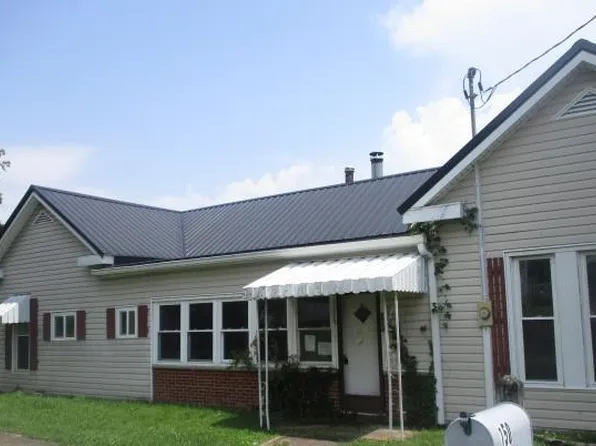 150 Clay St, Vinton, OH 45686