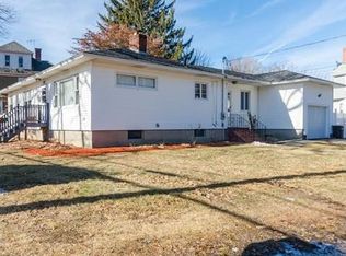 108 Swan St, Methuen, MA 01844