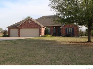 4222 E 84th St N, Sperry, OK 74073