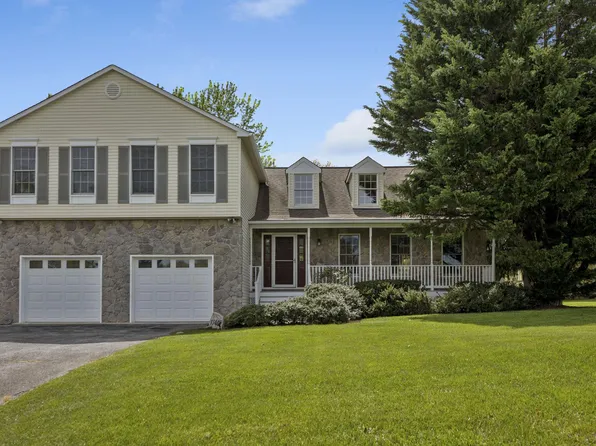 11420 Hawkes Rd, Clarksburg, MD 20871