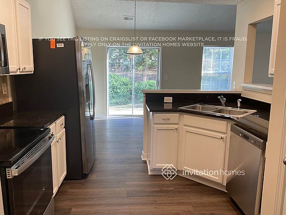5th image of 1124 Crowders Woods Dr