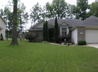 1219 Ashville Dr, Huntertown, IN 46748