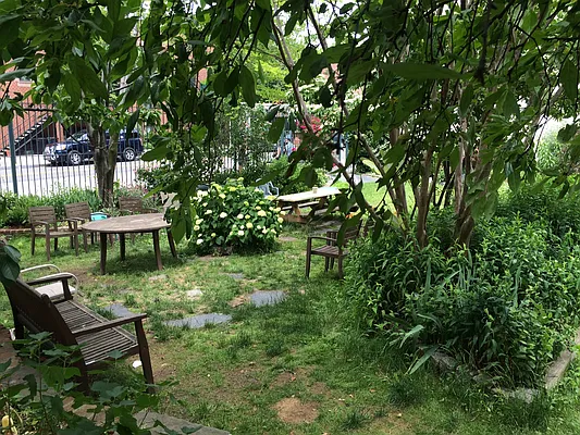 Rented by Realty Collective | media 16