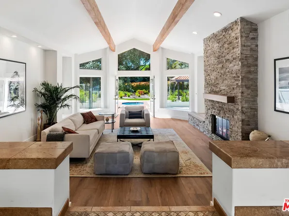 650 La Marina Dr, Camarillo, CA 93010