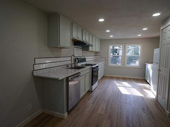 5th image of 1525 Cold Springs Rd Space 63