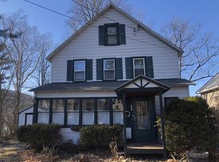 225 Lake Shore Dr N, Maryland, NY