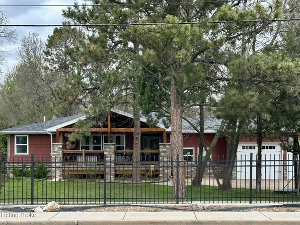 1522 Empire Rd, Dickinson, ND 58601