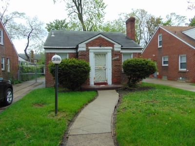 20186 Appoline St, Detroit, MI, 48235